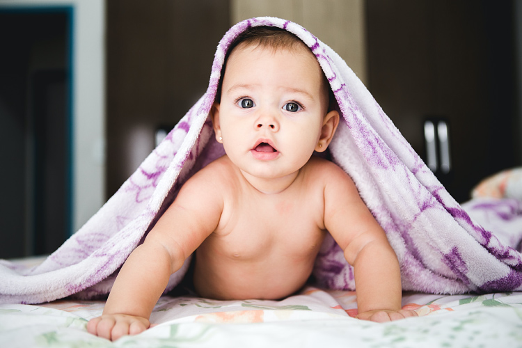 赤ちゃんの性格はいつまでに何で決まる？性格形成に効果的な接し方とは？